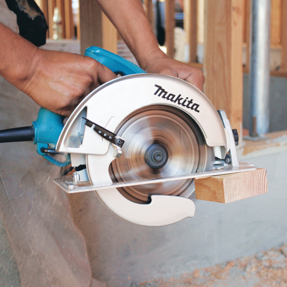 Sierra Circular Makita 71/4