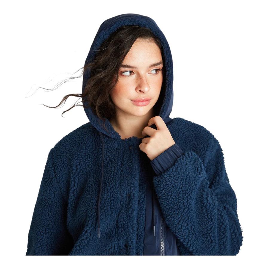 Polerón Sherpa Mujer Con Aplicación De Parka Curvi Azul