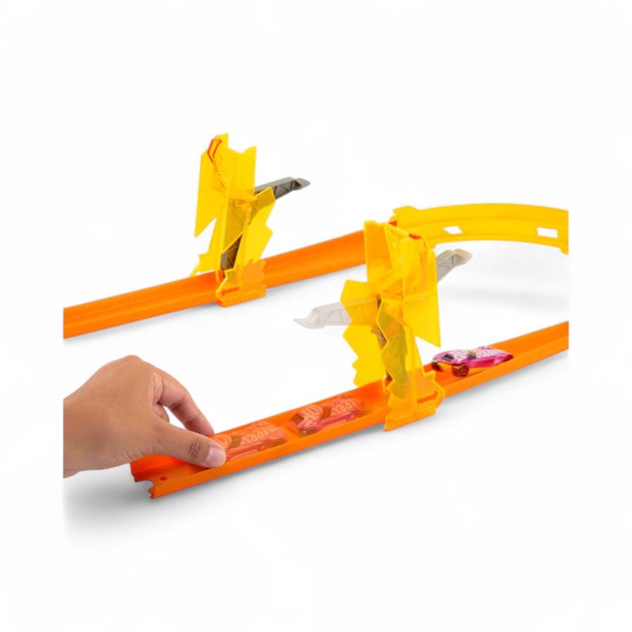 Pista De Carreras Hot Wheels Track Builder Caja Mediana