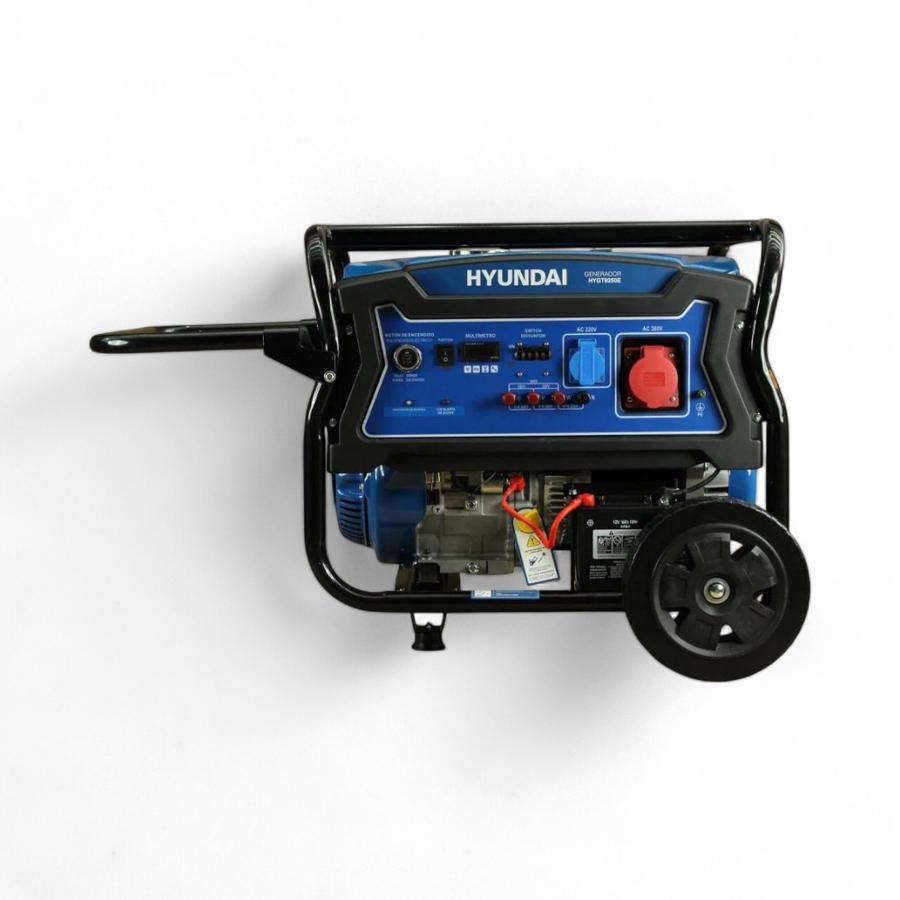 Generador Eléctrico Hyundai Trifásico 6500W 25 Litros 