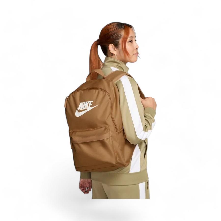 Mochila nike tinta top
