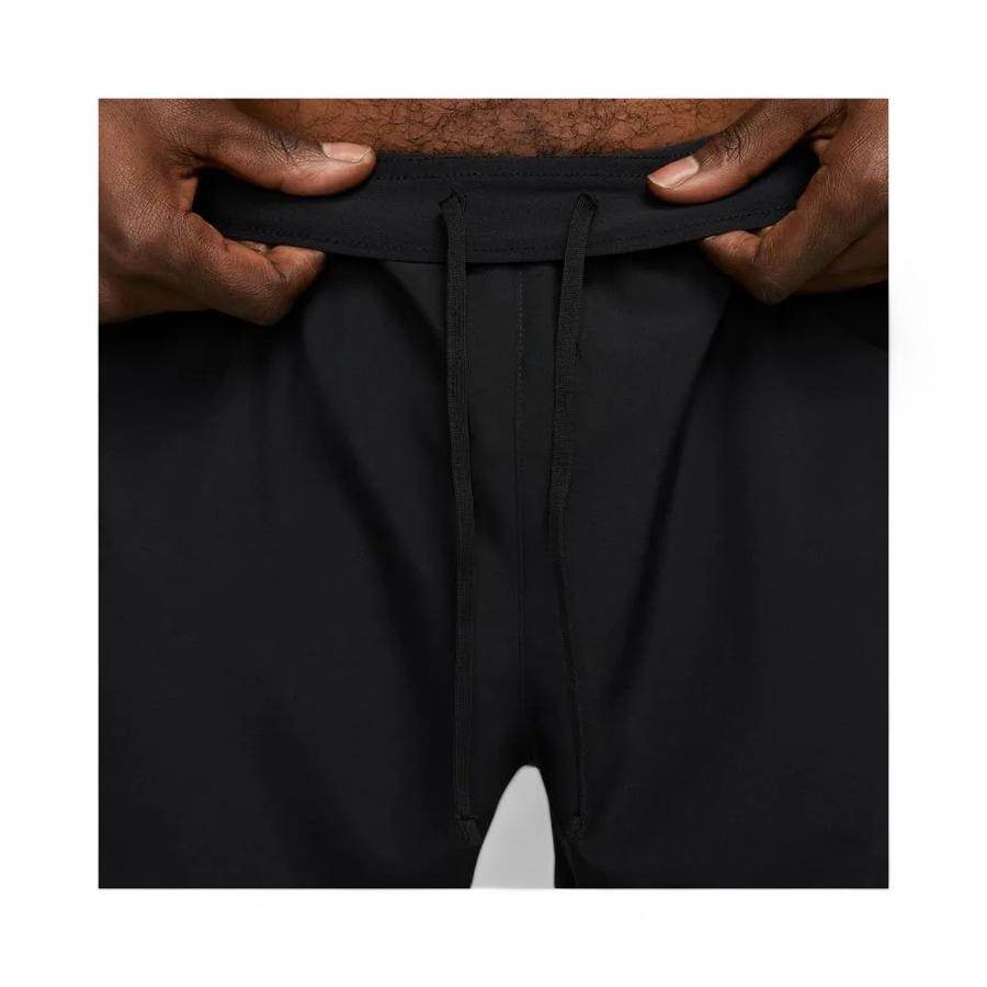Short Deportivo Hombre Nike Challenger Negro