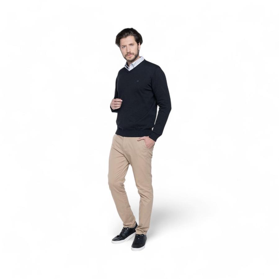 Sweater Hombre Potros Venecia Cuello V Negro