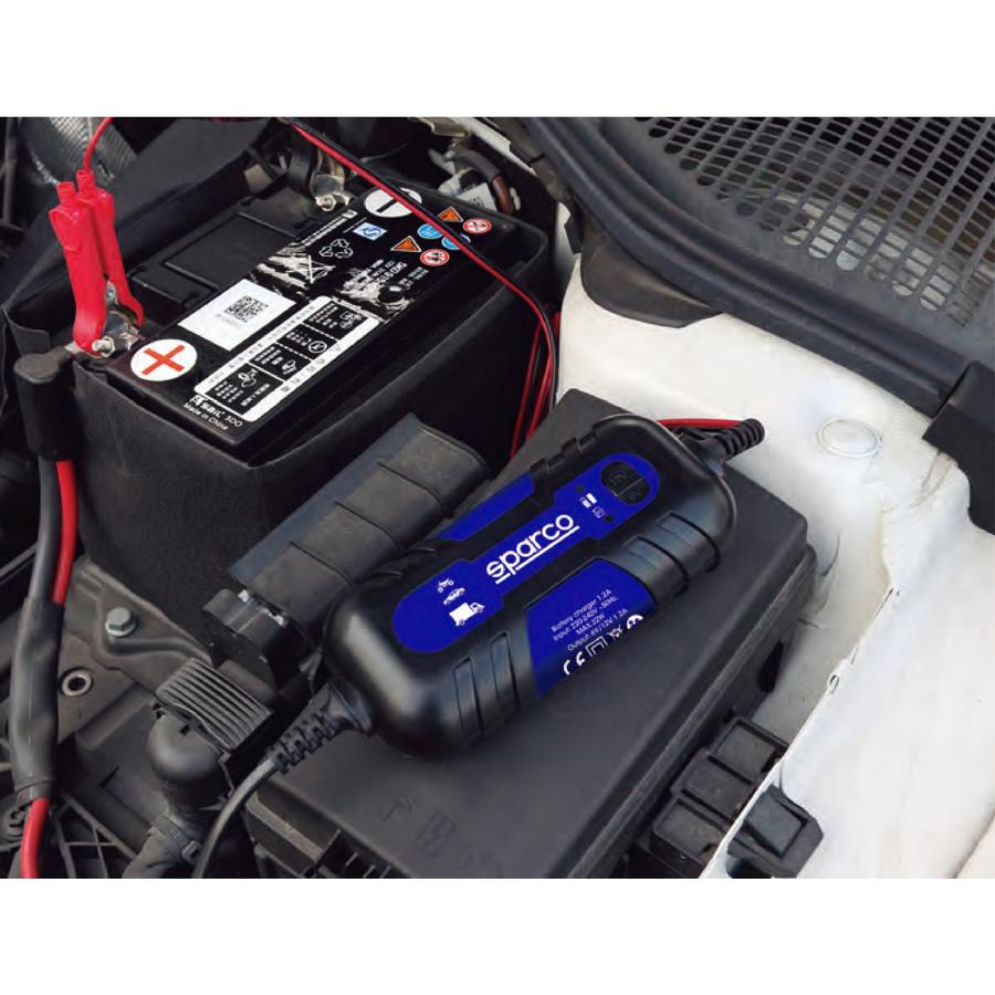Cargador Batería Inteligente Para Auto Sparco Negro/Azul